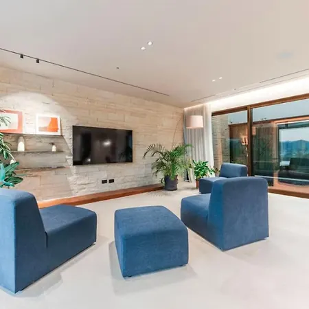 Apartment New And Modern Holiday Stunning Villa *