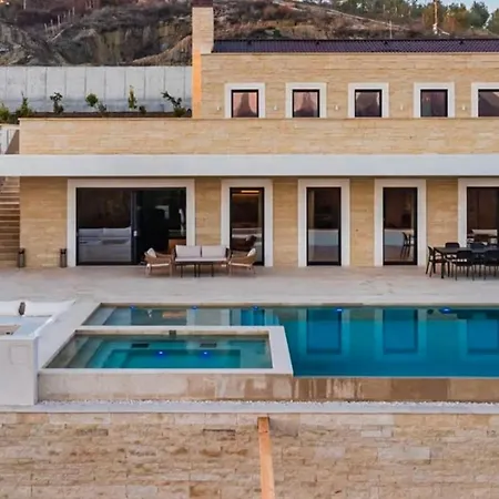 New And Modern Holiday Stunning Villa Apartment Durres